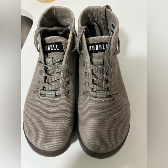 NoBull Mid Canvas Trainer - Women’s Size 8 - Picture 1 of 5